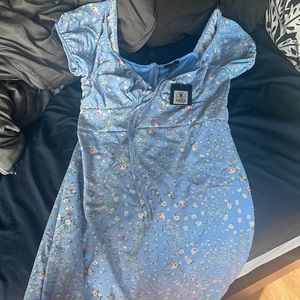 NWT F21 Floral off the shoulder dress.